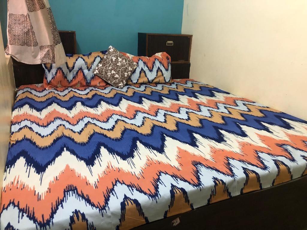 New Yanti Guest House Ujjain Buitenkant foto